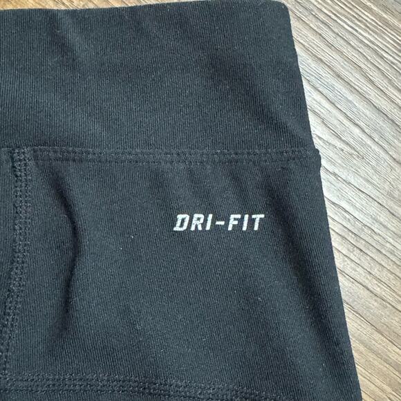 Nike Stay Warm Running Capri Dri-fit tights cropped Women's small Black - Picture 10 of 16